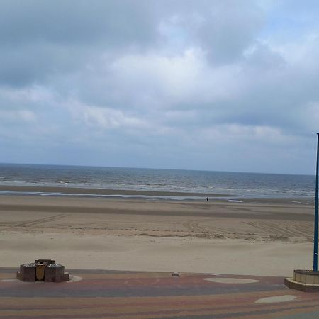 Appartement Bray-Dunes, 3 Pieces, 4 Personnes - Fr-1-661-2 エクステリア 写真